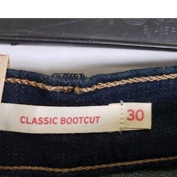 Levi's Classic Bootcut Jeans - Size 10 Short - NWT - Picture 5 of 7